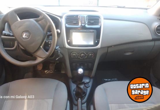 Autos - Renault Logan 2016 GNC 210000Km - En Venta