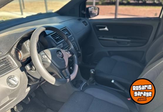 Autos - Volkswagen Suran track 2018 Nafta 105000Km - En Venta