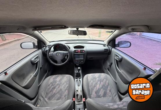 Autos - Chevrolet CORSA 2 GL 2004 Nafta 227000Km - En Venta