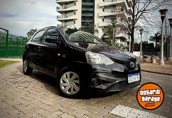 Autos - Toyota ETIOS 2019 Nafta 60000Km - En Venta