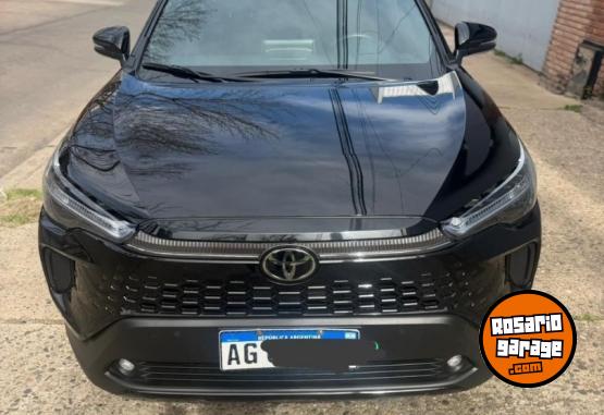 Autos - Toyota Corolla cross SEG 2024 Nafta 6000Km - En Venta
