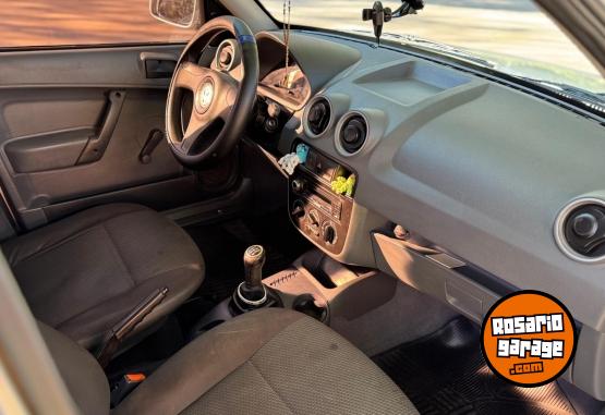 Autos - Volkswagen Gol power 1.4 2011 Nafta 209000Km - En Venta