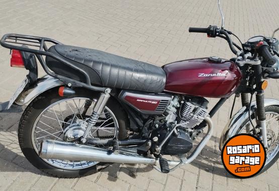 Motos - Zanella Sapucai 2022 Nafta 20000Km - En Venta