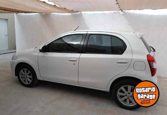 Autos - Toyota ETIOS 1.5 XLS 2016 Nafta 113000Km - En Venta