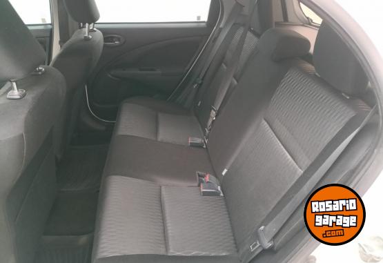 Autos - Toyota ETIOS 1.5 XLS 2016 Nafta 113000Km - En Venta