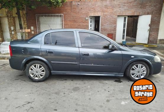 Autos - Chevrolet Astra 2009 Nafta 235000Km - En Venta