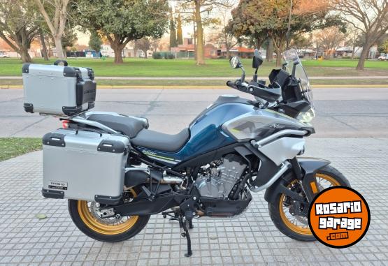 Motos - CF CFMoto 800MT Touring 2023 Nafta 6500Km - En Venta