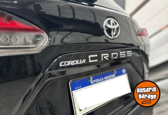 Camionetas - Toyota Corolla Cross Seg 2022 Nafta 86000Km - En Venta