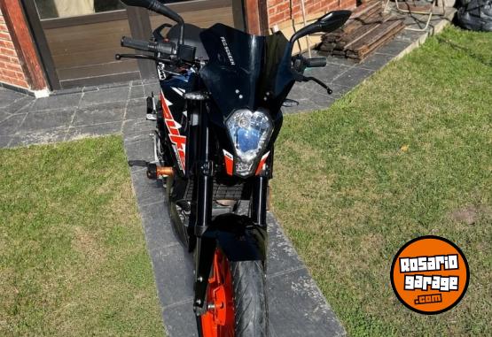 Motos - Ktm Duke 2023 Nafta 18000Km - En Venta