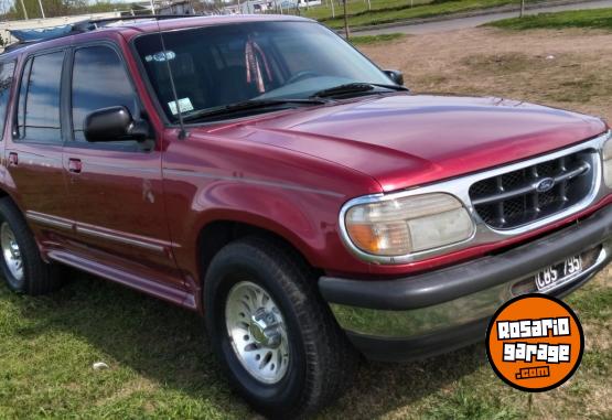 Camionetas - Ford Explorer XLT V6 4x2 1998 Nafta 310000Km - En Venta