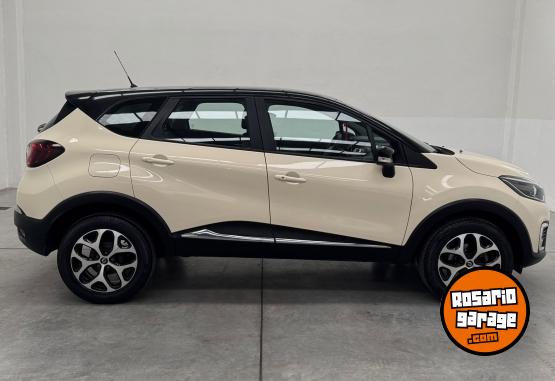 Autos - Renault Captur 2.0 2017 Nafta 80000Km - En Venta