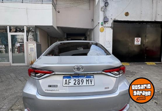 Autos - Toyota corolla SEG 2022 Nafta 71000Km - En Venta