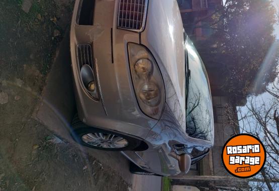 Autos - Fiat Linea 1.9L 16v 2009 Nafta 214000Km - En Venta