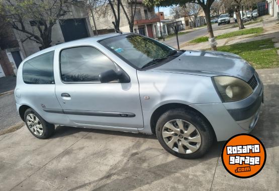 Autos - Renault Clio 2005 Nafta 227000Km - En Venta