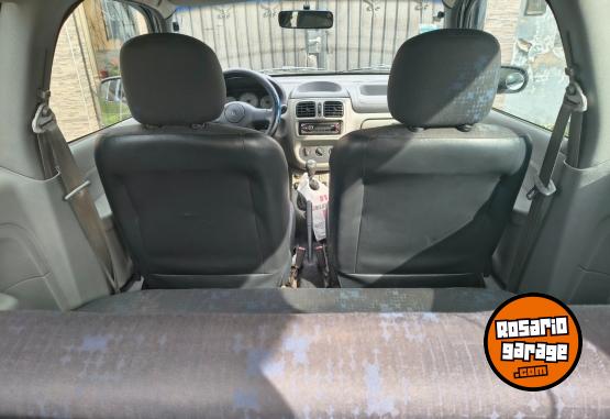 Autos - Renault Clio 2005 Nafta 227000Km - En Venta