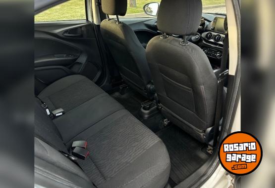Autos - Fiat Cronos 1.3 Drive 2020 Nafta 35000Km - En Venta