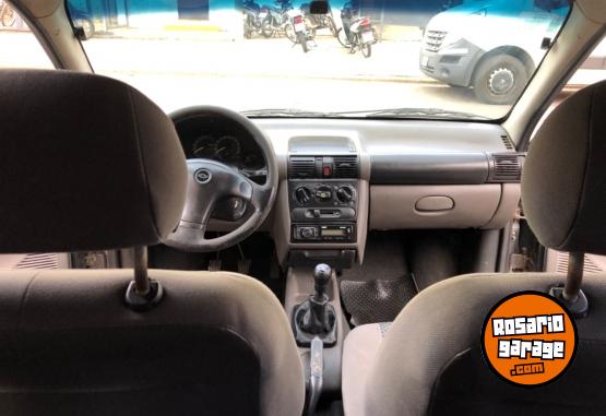 Autos - Chevrolet Corsa 2009 Nafta 162000Km - En Venta