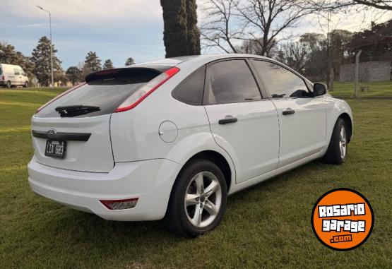 Autos - Ford Focus 1.6 Style 2012 Nafta 146000Km - En Venta