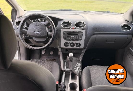 Autos - Ford Focus 1.6 Style 2012 Nafta 146000Km - En Venta