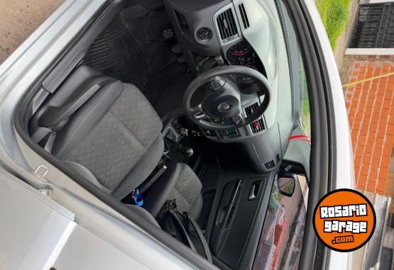 Autos - Volkswagen Fox conforline 1.6 msi 2015 Nafta 115000Km - En Venta