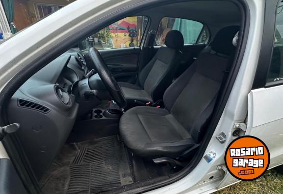 Autos - Volkswagen Gol trend 2013 GNC 250000Km - En Venta