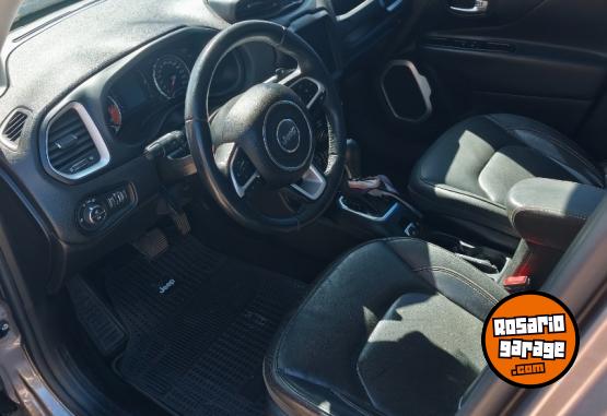 Camionetas - Chrysler Jeep renegade longitud 2021 Nafta 71000Km - En Venta
