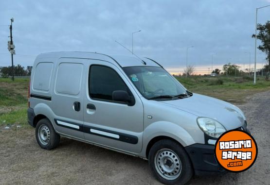 Utilitarios - Renault KANGOO 2015 Nafta 164000Km - En Venta