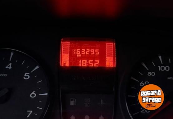Utilitarios - Renault KANGOO 2015 Nafta 164000Km - En Venta