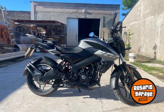 Motos - Bajaj NS 200 2023 Nafta 7500Km - En Venta