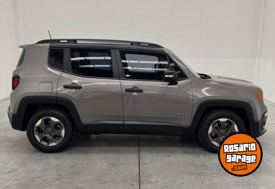 Camionetas - Chrysler Jeep Renegade Sport 2017 Nafta 100000Km - En Venta