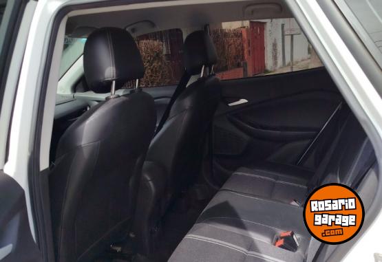 Camionetas - Chevrolet Tracker 1.2 Turbo 2024 Nafta 50000Km - En Venta