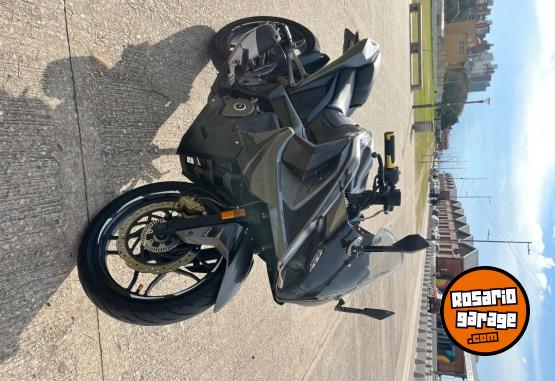 Motos - Bajaj Rs 200 2018 Nafta 44700Km - En Venta