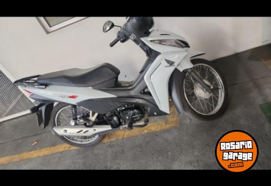 Motos - Honda 2024 2024 Nafta 12500Km - En Venta