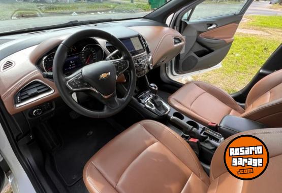 Autos - Chevrolet Cruze premier 2022 Nafta 83000Km - En Venta