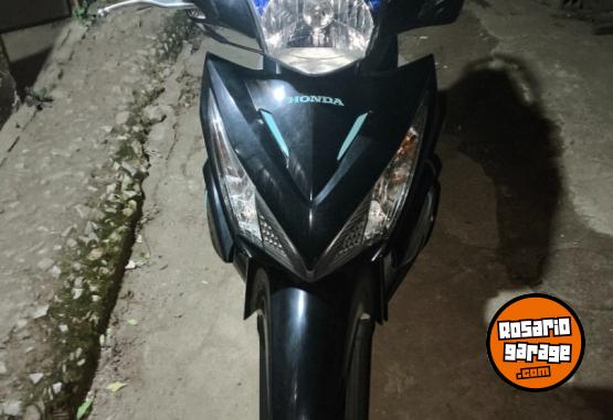 Motos - Honda S 2023 Nafta 6950Km - En Venta