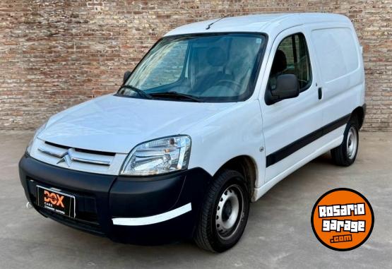 Utilitarios - Citroen Berlingo HDi Business 2021 Diesel 90000Km - En Venta