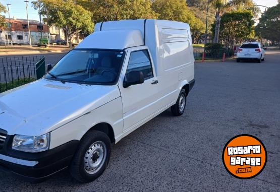 Utilitarios - Fiat Fiorino 2011 Nafta 63000Km - En Venta