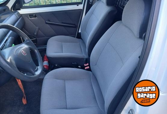 Utilitarios - Fiat Fiorino 2011 Nafta 63000Km - En Venta