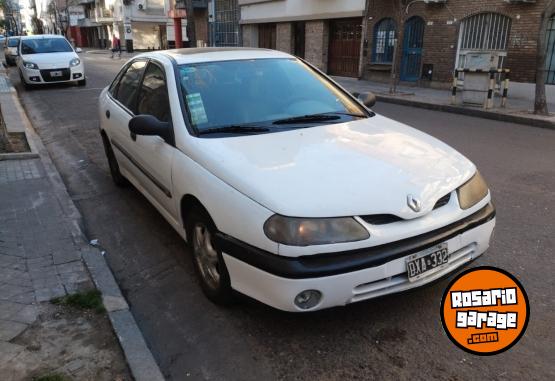 Autos - Renault Laguna XRT 2001 GNC 200000Km - En Venta