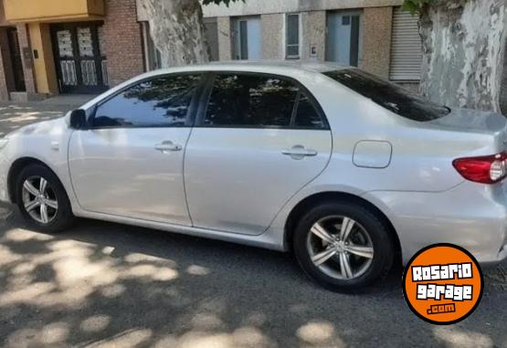 Autos - Toyota Corolla xli 2014 Nafta 130000Km - En Venta