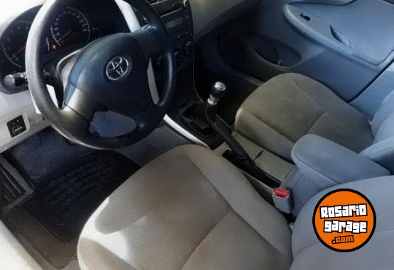 Autos - Toyota Corolla xli 2014 Nafta 130000Km - En Venta