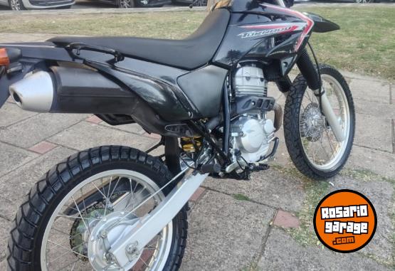 Motos - Honda XR 250 2017 Nafta 47000Km - En Venta