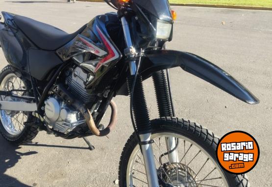 Motos - Honda XR 250 2017 Nafta 47000Km - En Venta