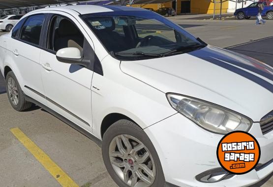 Autos - Fiat GRAND SIENA 2015 GNC 189000Km - En Venta