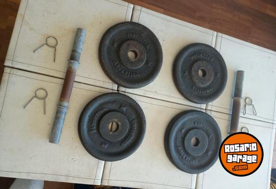 Deportes - Excelente Par de Mancuernas Macizas con Topes y 20 Kg de Discos de Fundici�n - En Venta