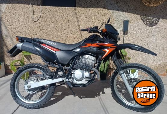 Motos - Honda Tornado XR 250 2020 Nafta 31600Km - En Venta