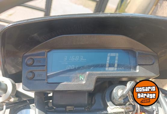 Motos - Honda Tornado XR 250 2020 Nafta 31600Km - En Venta