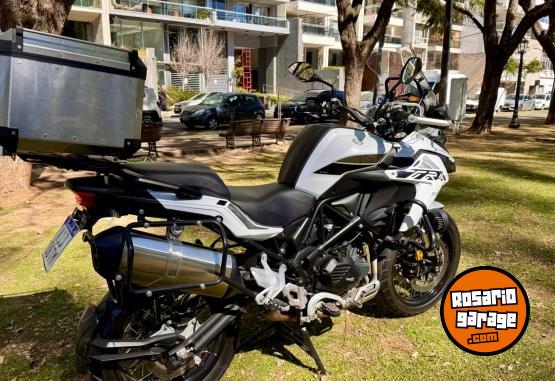 Motos - Benelli TRK 502X 2021 Nafta 8700Km - En Venta