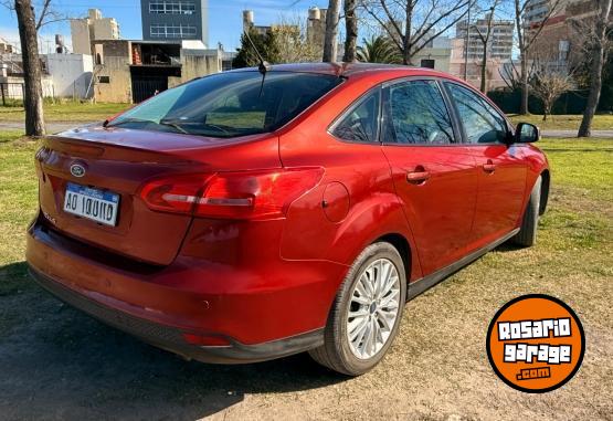 Autos - Ford Focus SE Plus 2018 Nafta 134000Km - En Venta