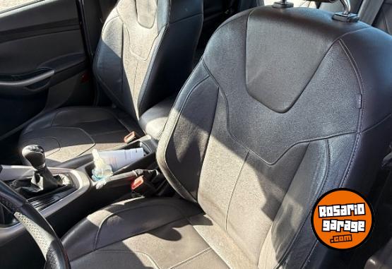 Autos - Ford Focus SE Plus 2018 Nafta 134000Km - En Venta